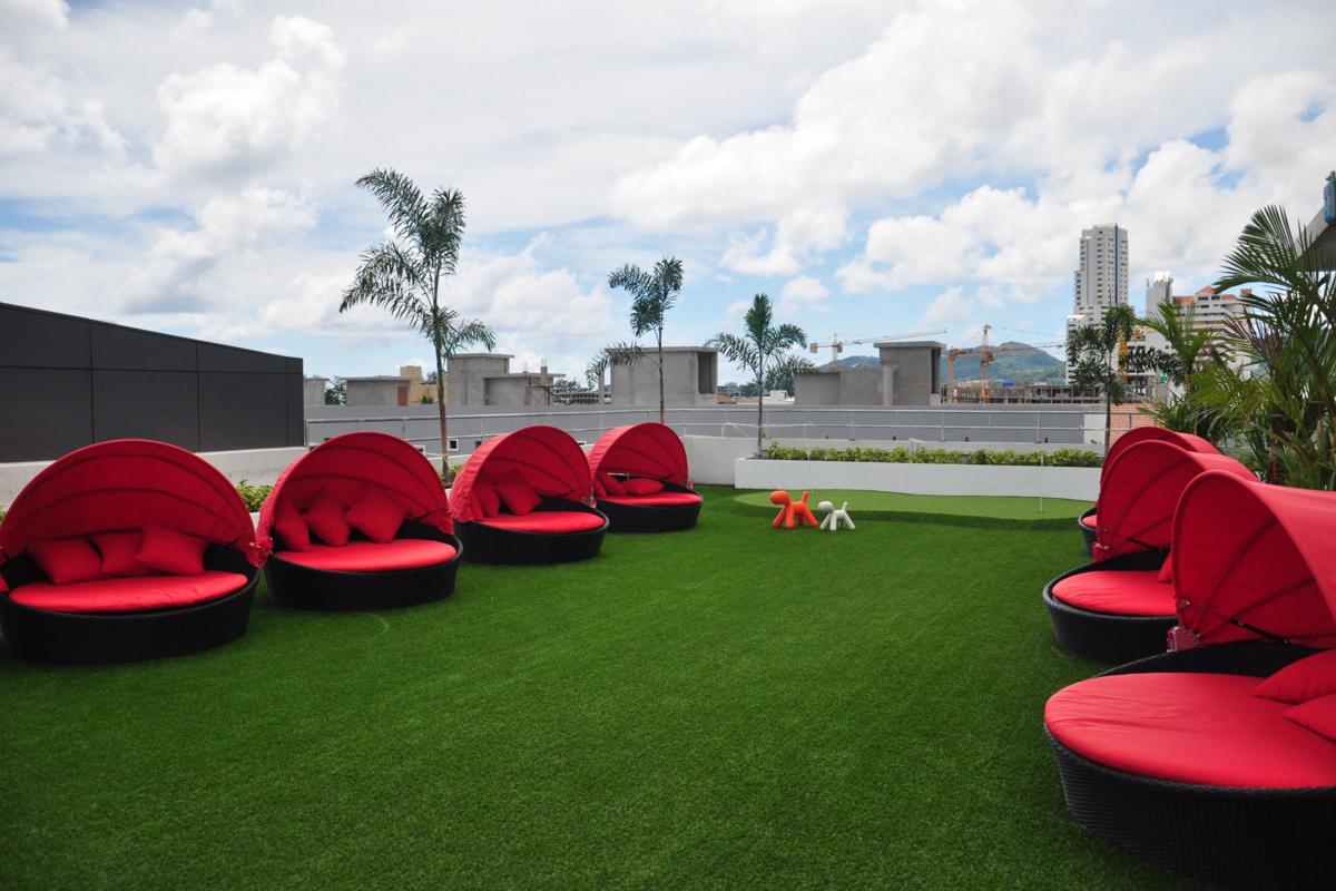Alfresco Phuket Hotel photo 3