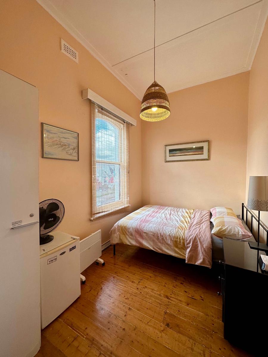 Victoria Hotel Backpackers photo 2