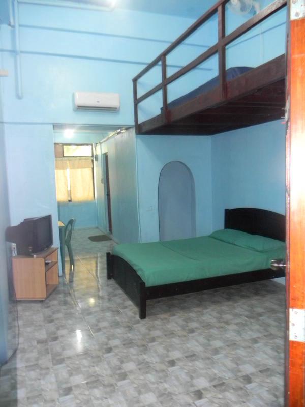 Townhouse Hotel photo 4