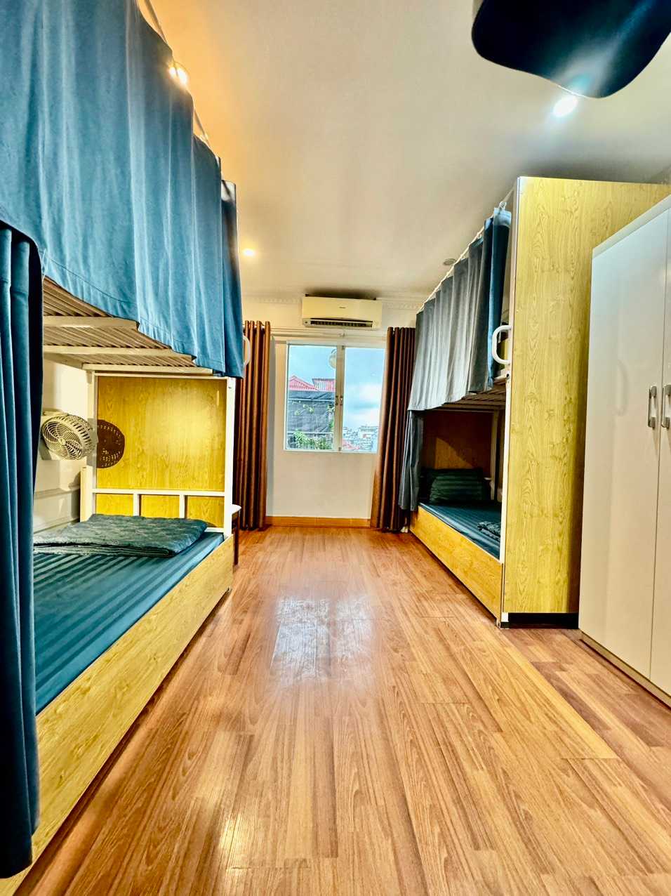 Sword Lake hostel & spa photo 4