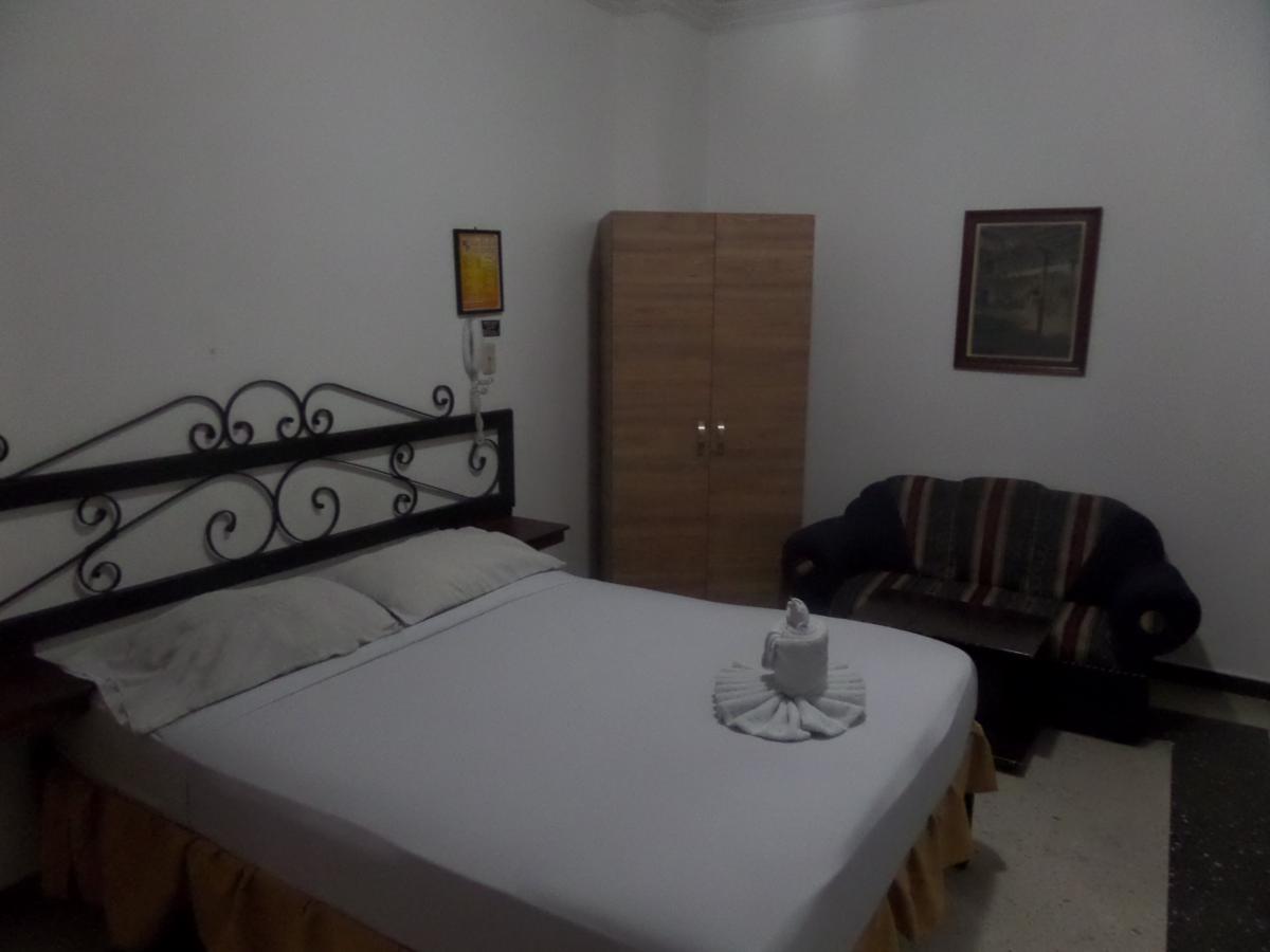 Hotel Plaza Real photo 2