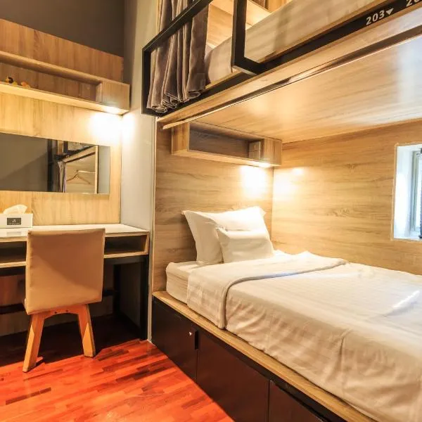 To Bed Poshtel photo 5