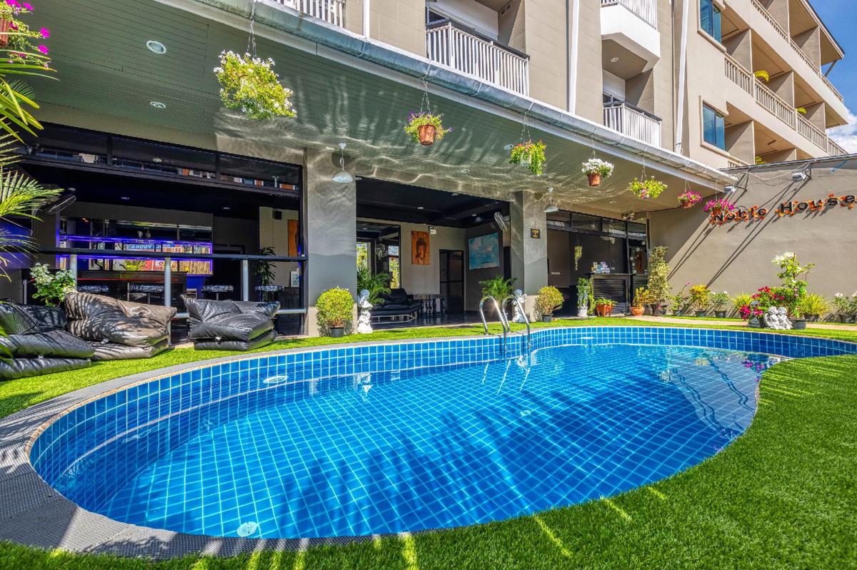 Noble House Patong photo 2