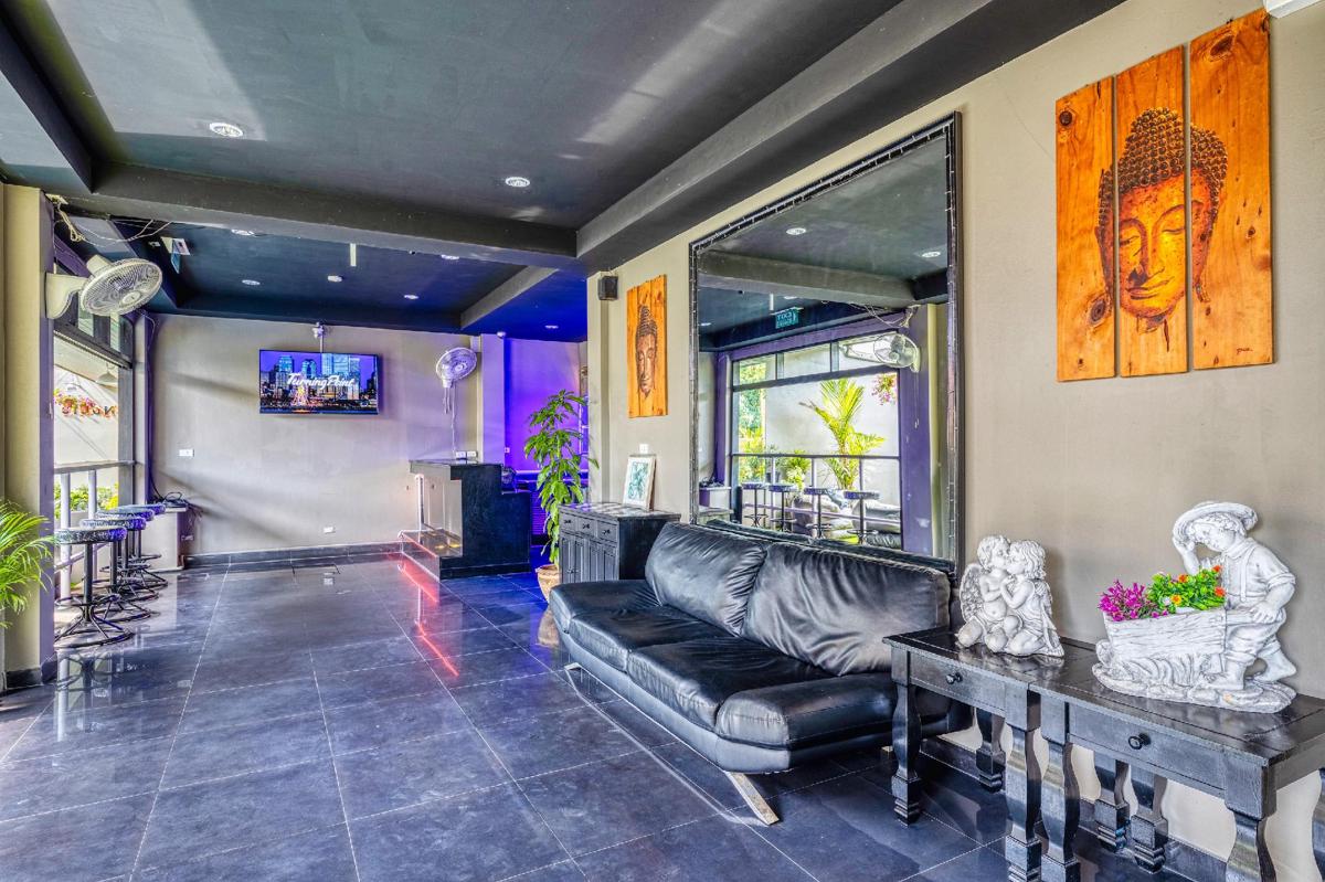Noble House Patong photo 4