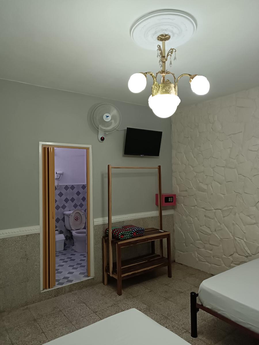 Riki´s Hostal photo 4