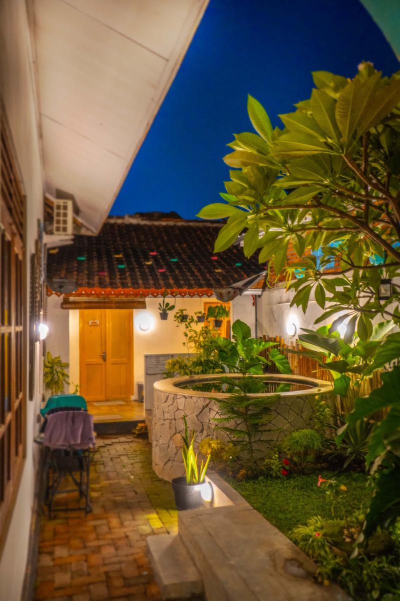 Wonderloft Hostel Jogja photo 3
