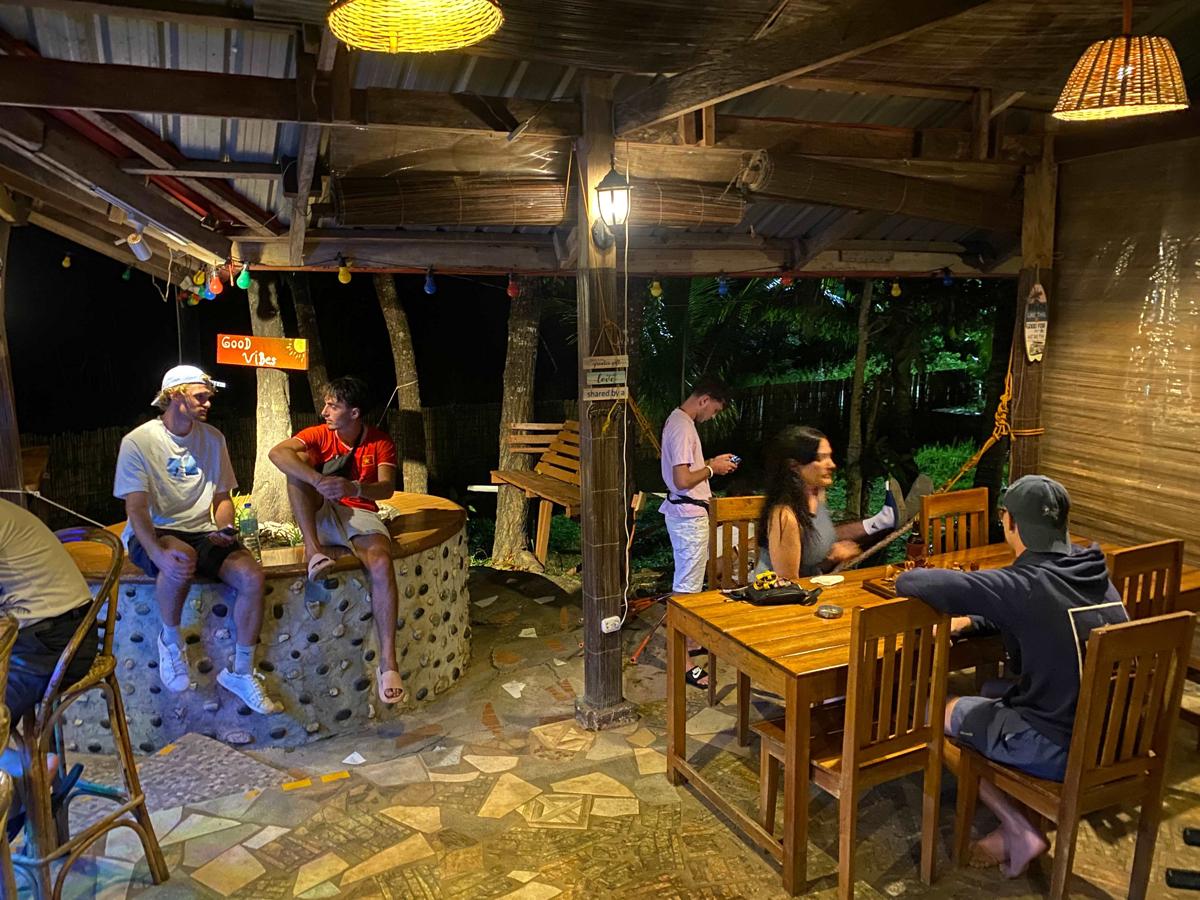 B&R Hostel and Bar photo 4