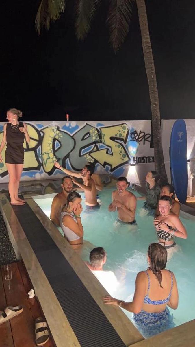 Tides Mirissa Beach hostel photo 1