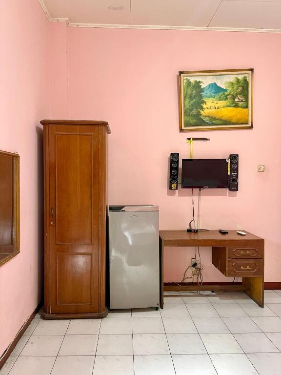 Hotel Tirtonadi Permai photo 4
