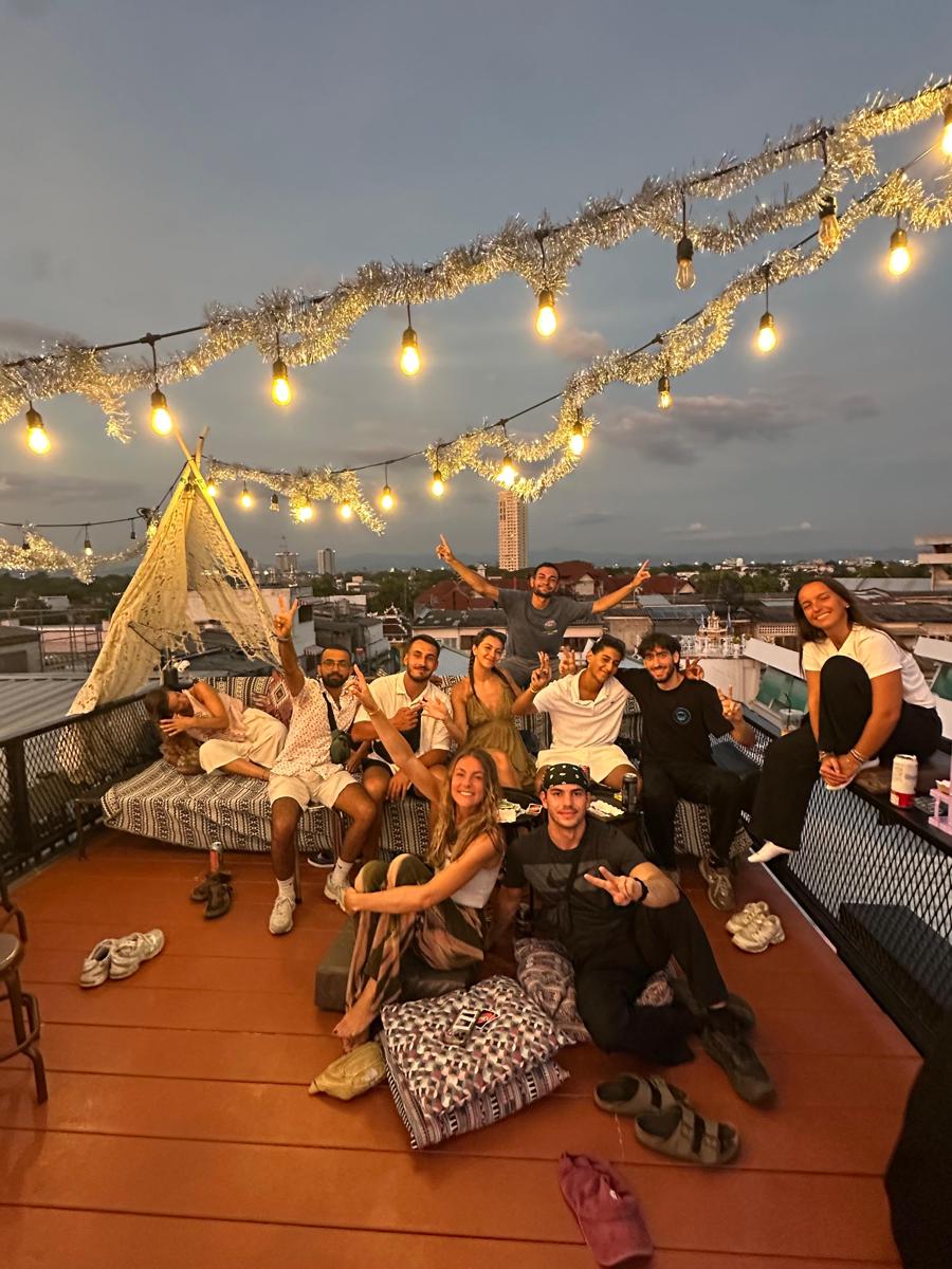 Makad Rooftop Hostel photo 3