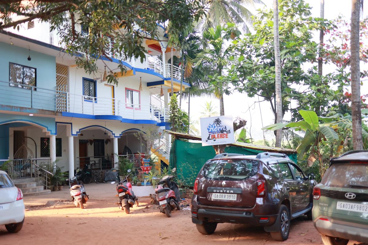 Horn Ok Please Hostel Mandrem photo 1