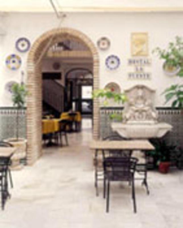 Hostal La Fuente photo 1