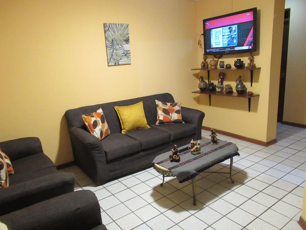 Kurmi Hostel Lima Airport photo 4