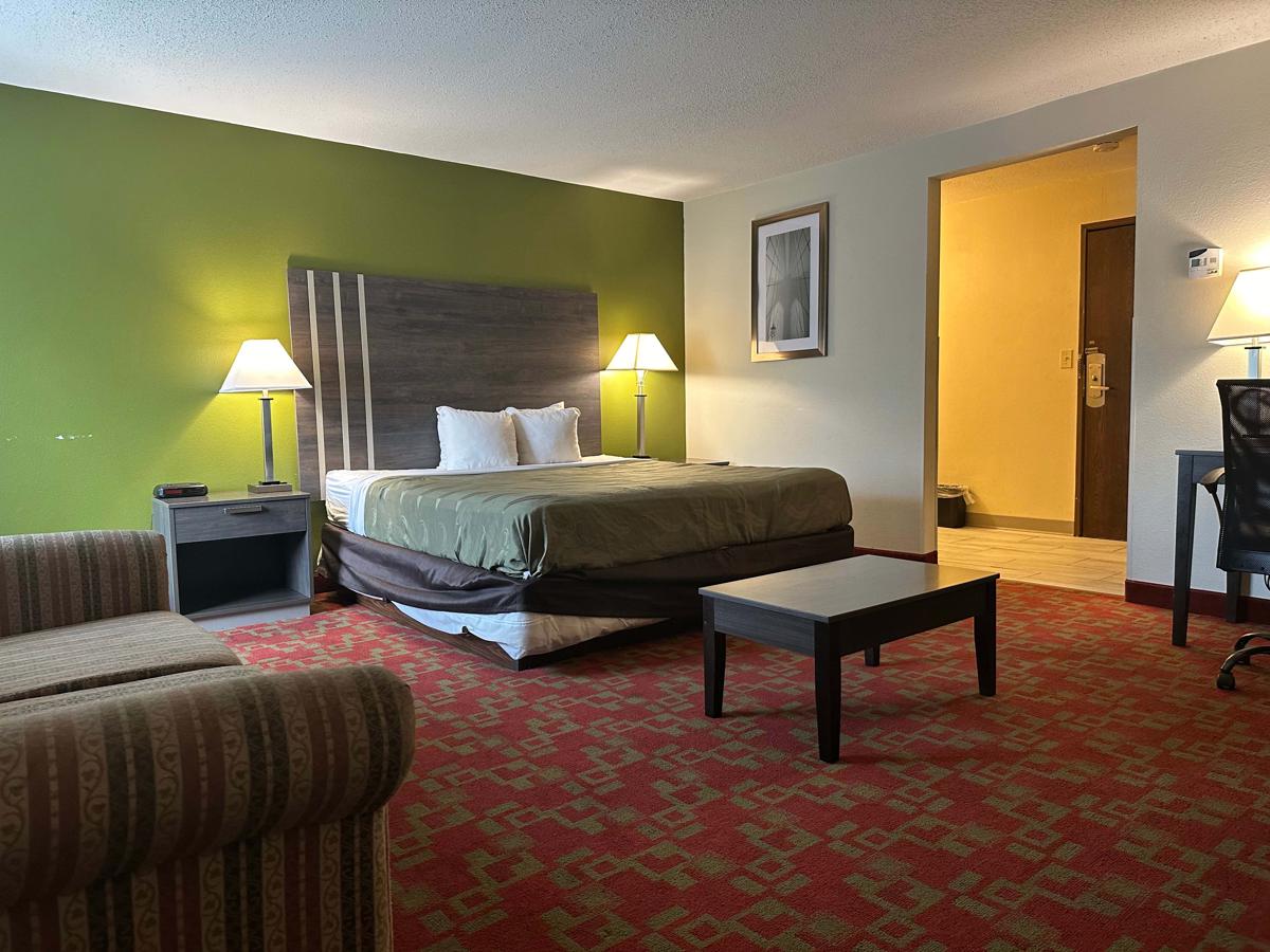 Hotel Inn Milwaukee photo 1