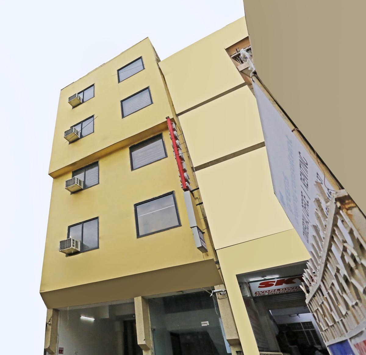 Hotel Iconic Suites photo 2