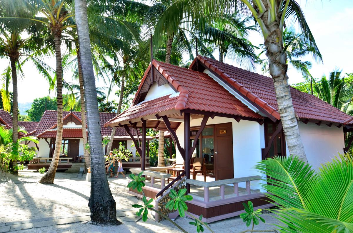 First Bungalow Beach Resort photo 2