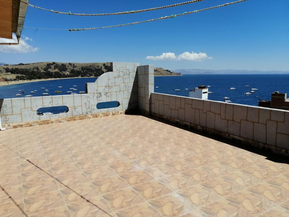 Hostal Estrella Del Lago photo 3