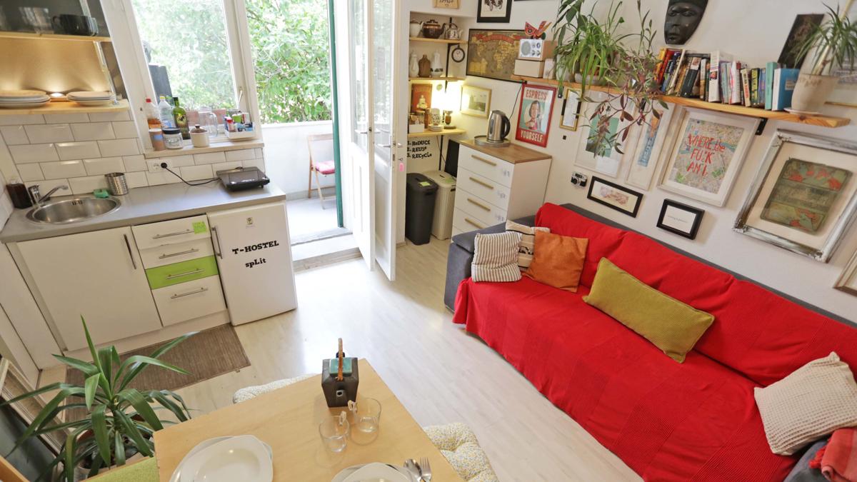 Tchaikovsky Hostel (T-Hostel) photo 3