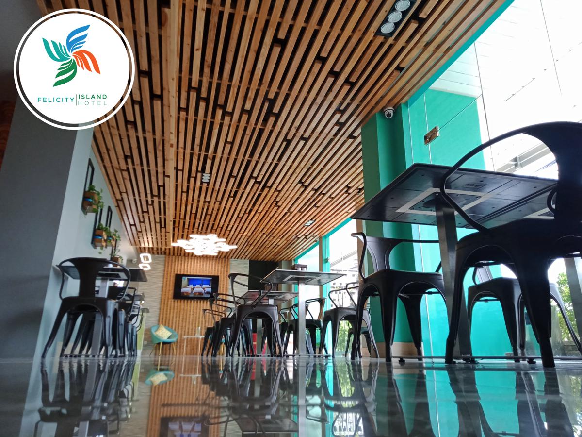 Felicity Island Hotel photo 2