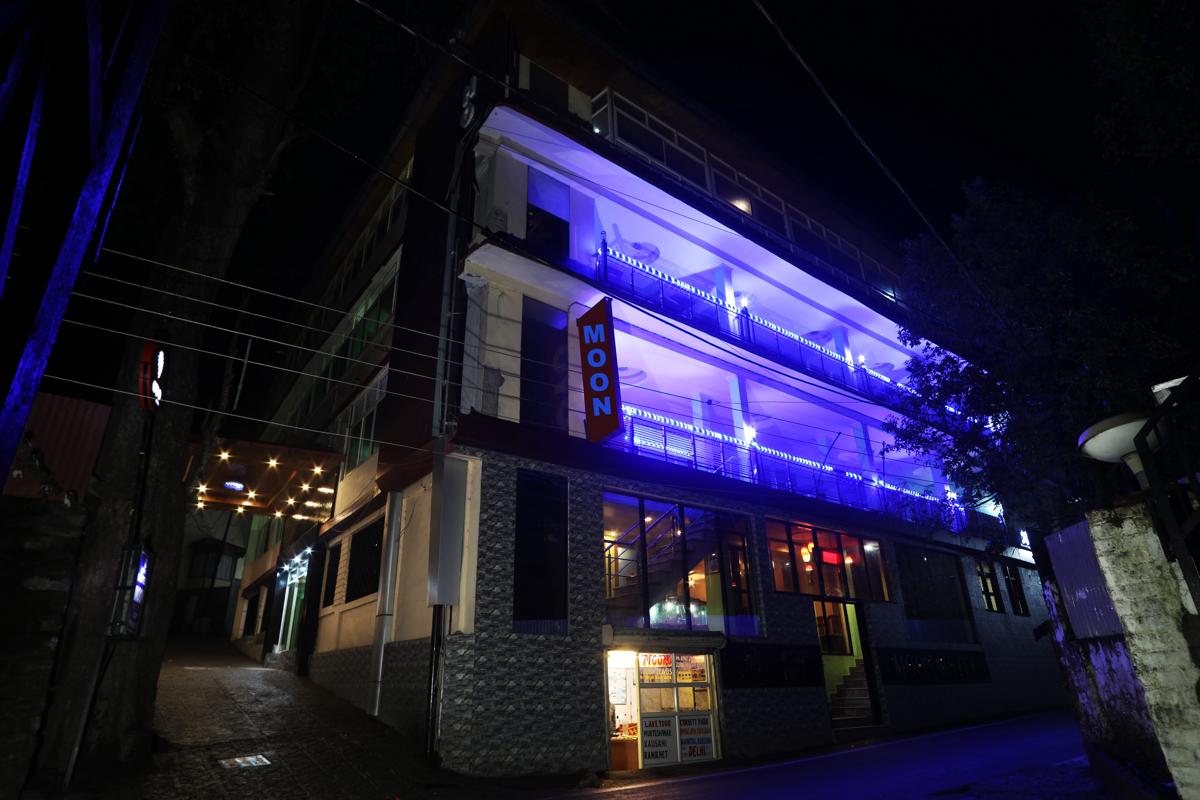 Hotel Moon photo 1