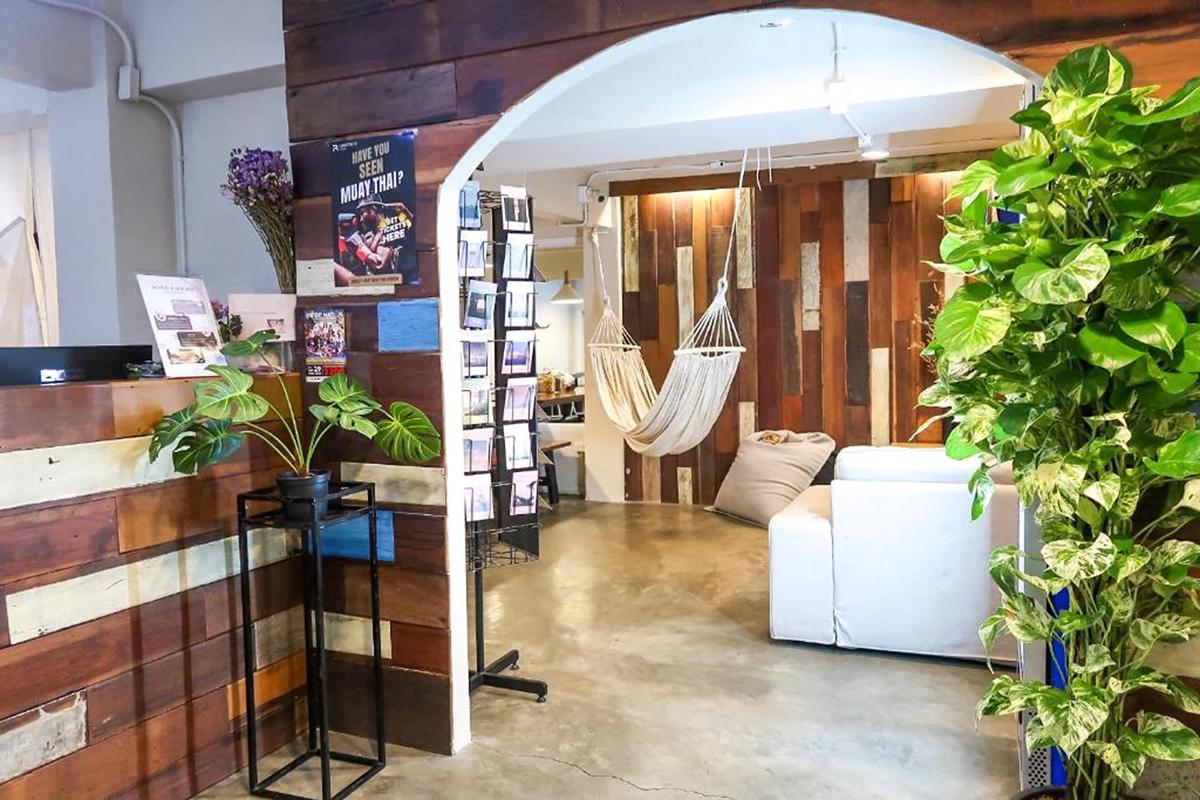 Qilombo Hostel Silom photo 1