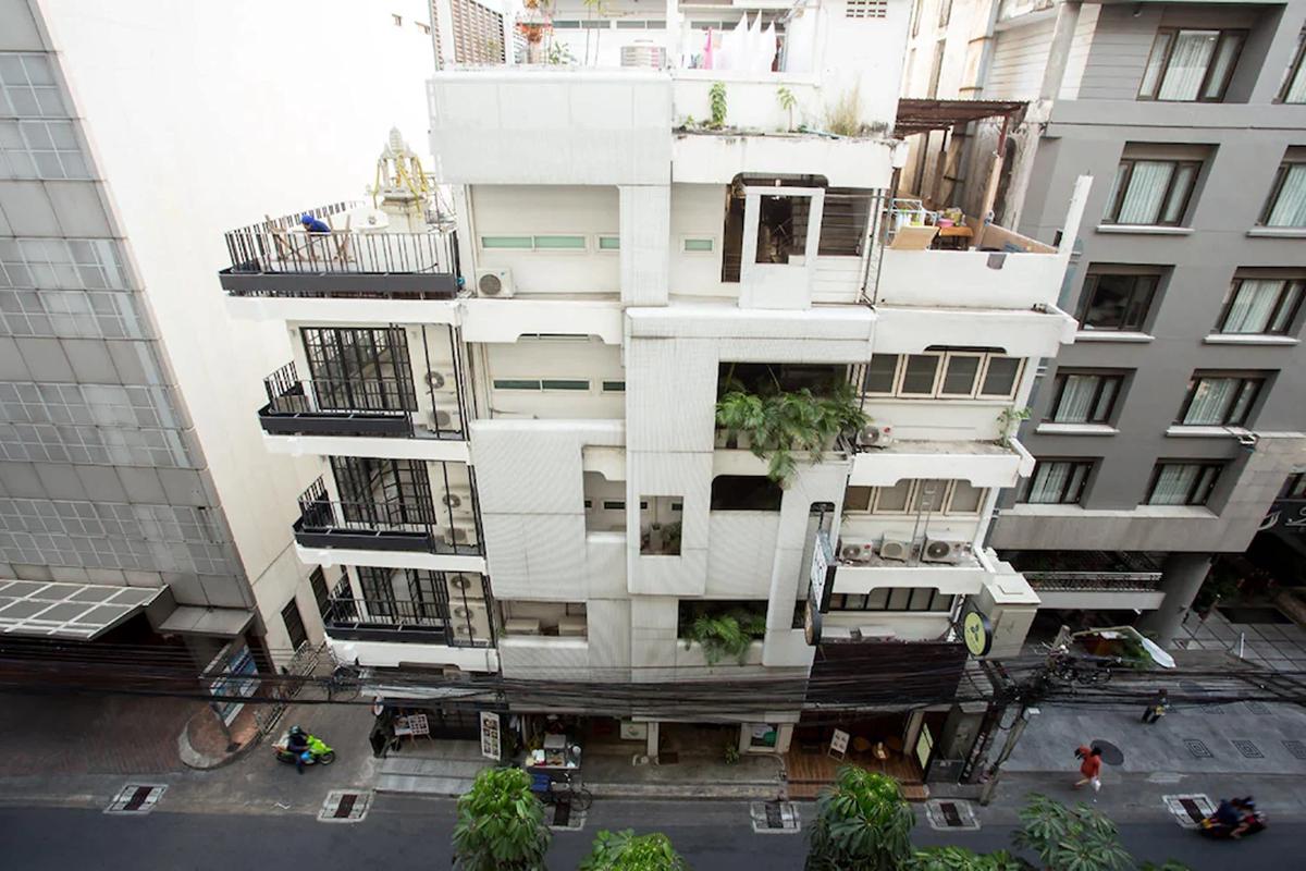 Qilombo Hostel Silom photo 4