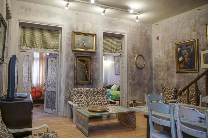 Rooster Hostel photo 1