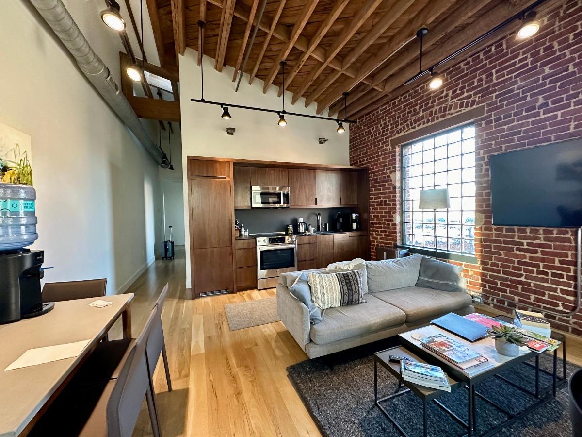 Elevation Lofts Hotel photo 6