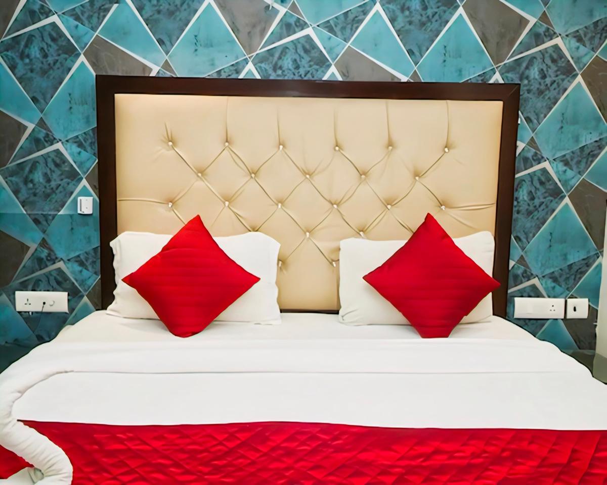 Hotel B Continental photo 3