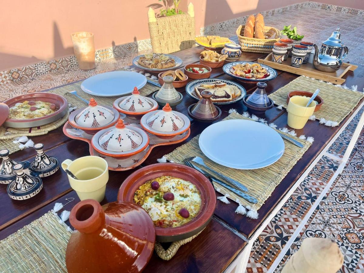 Taghoba Surf House photo 4