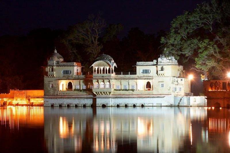 Rajmahal Guest House photo 2