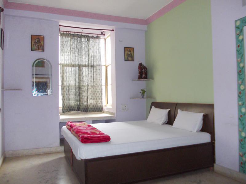 Rajmahal Guest House photo 4