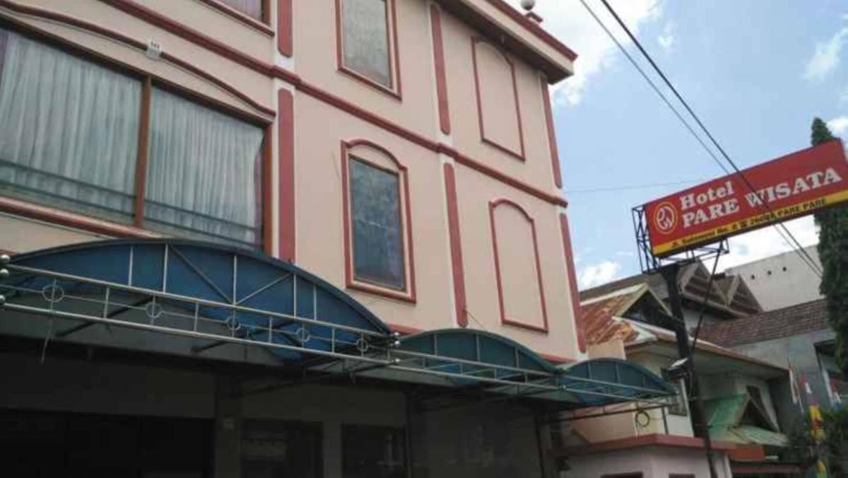 Hotel Parewisata photo 2