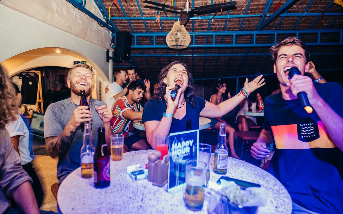 Mad Monkey Panglao photo 3