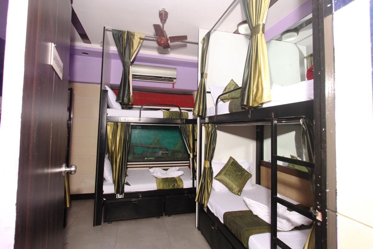QubeStay Town Hostel photo 4
