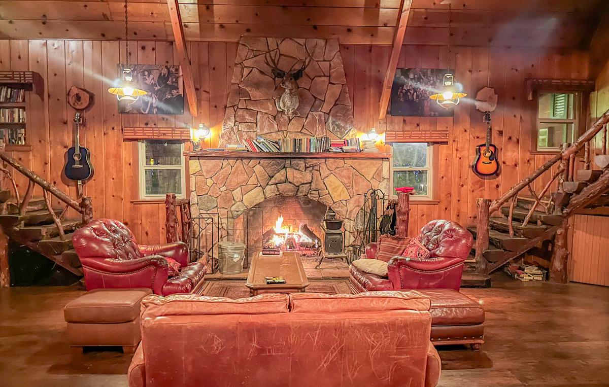 ITH Big Bear Lake Hostel & Lodge photo 2