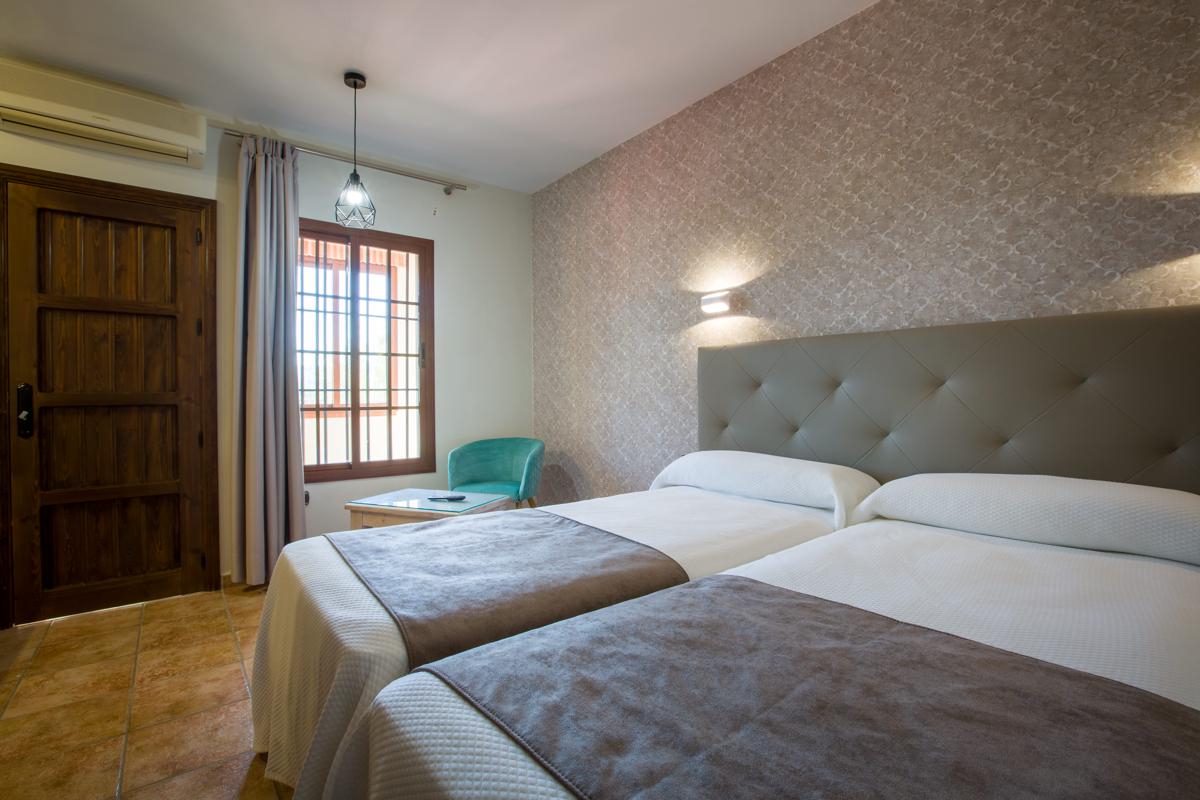 Hostal Don Joaquin Alora with kitchenette photo 1
