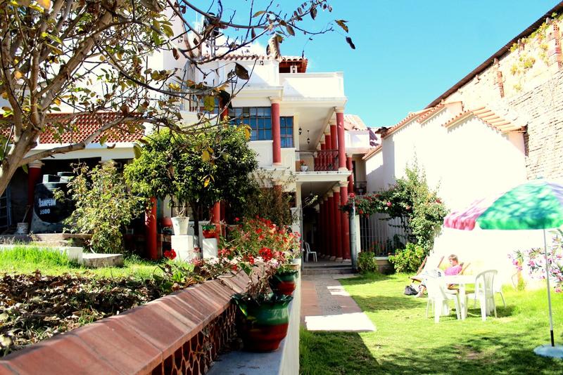 Villa Oropeza Hostel photo 1