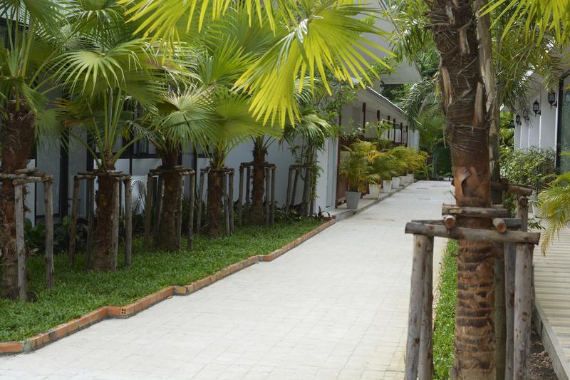 iRest Ao Nang Seafront photo 4