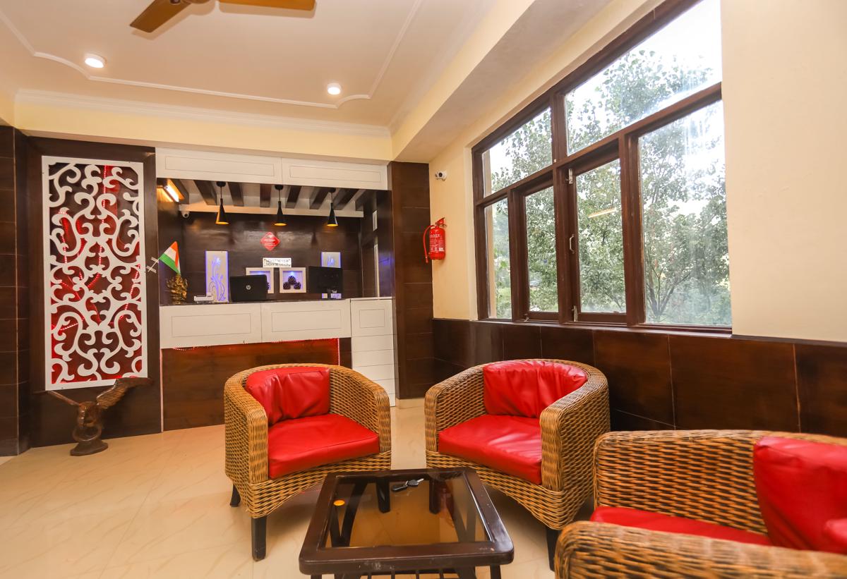 Hotel The Nest photo 2