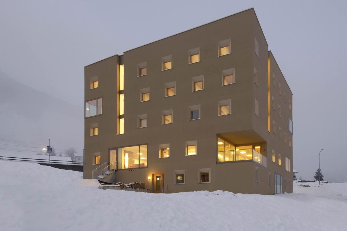 Scuol Youth Hostel photo 2