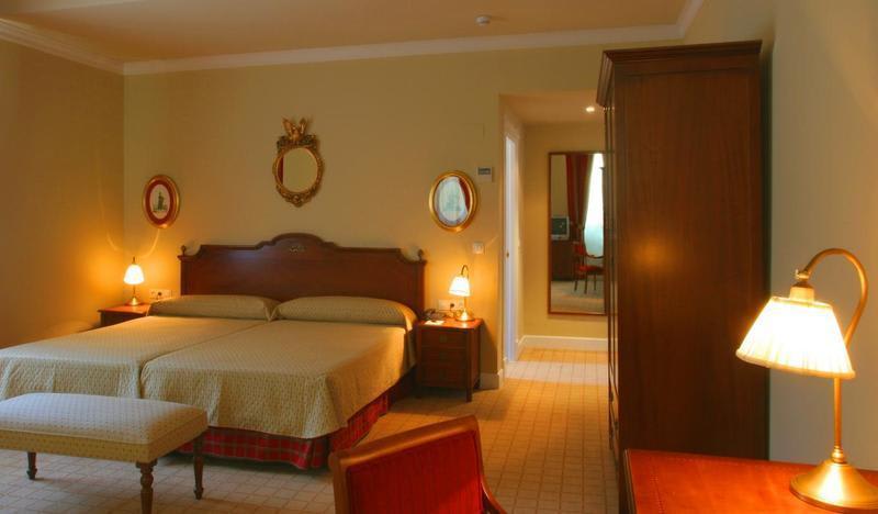 Gran Hotel Pelayo photo 3