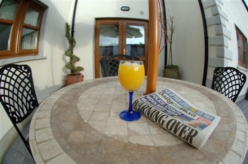 Avlon House Bed and Breakfast photo 1