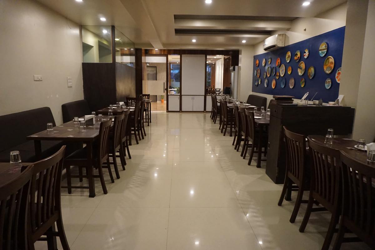 Hotel Yash Executive photo 3