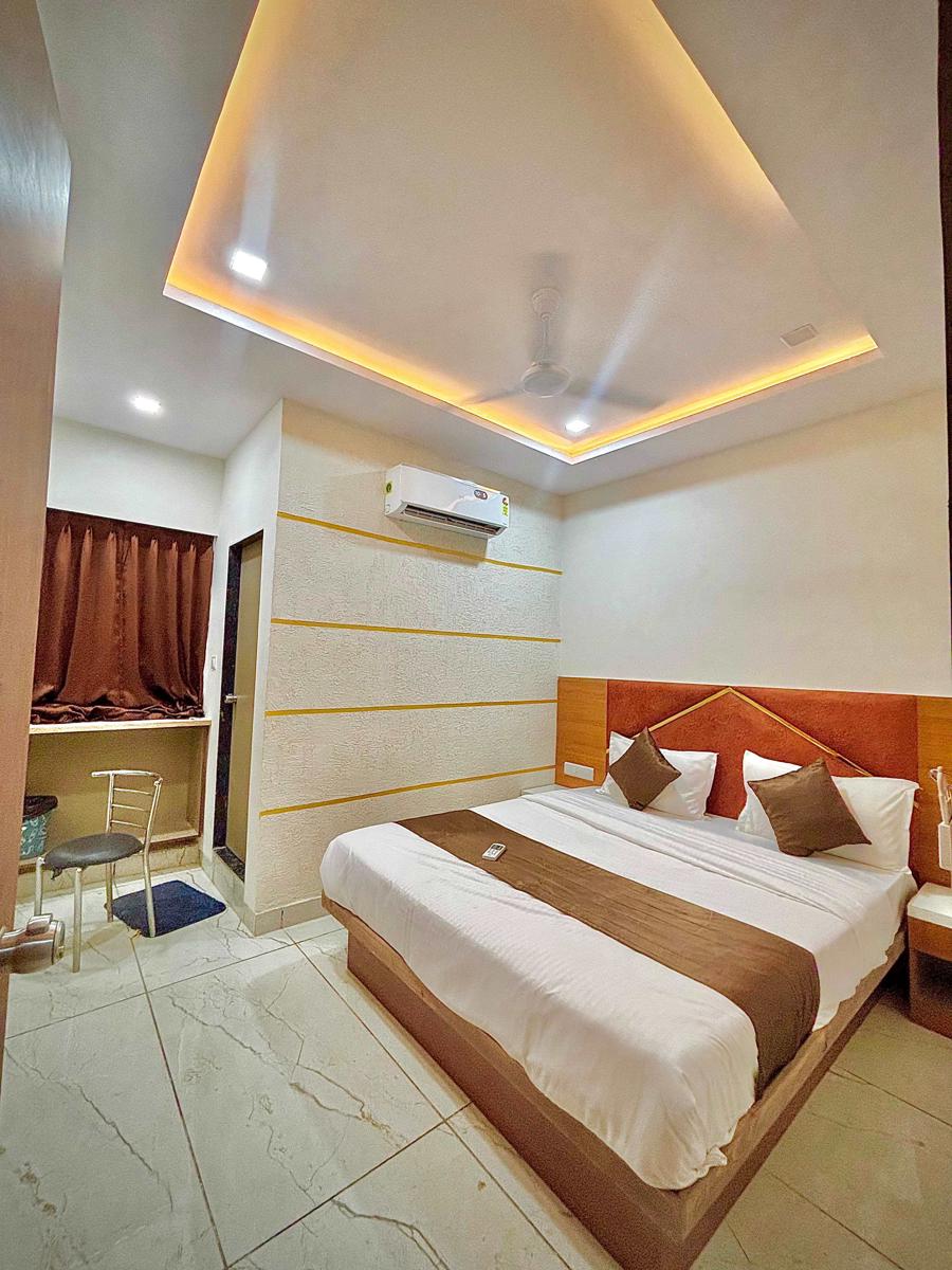 Hotel Regal photo 2