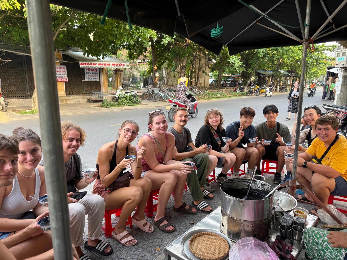 Cheerful Hoi An Hostel photo 2