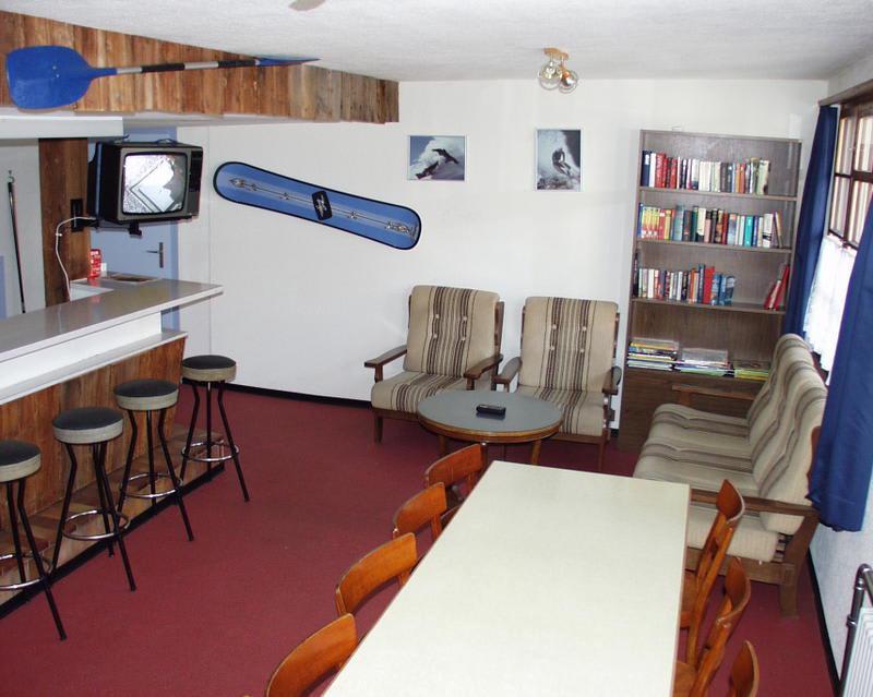 Hirschen Backpacker-Hotel & Pub photo 3