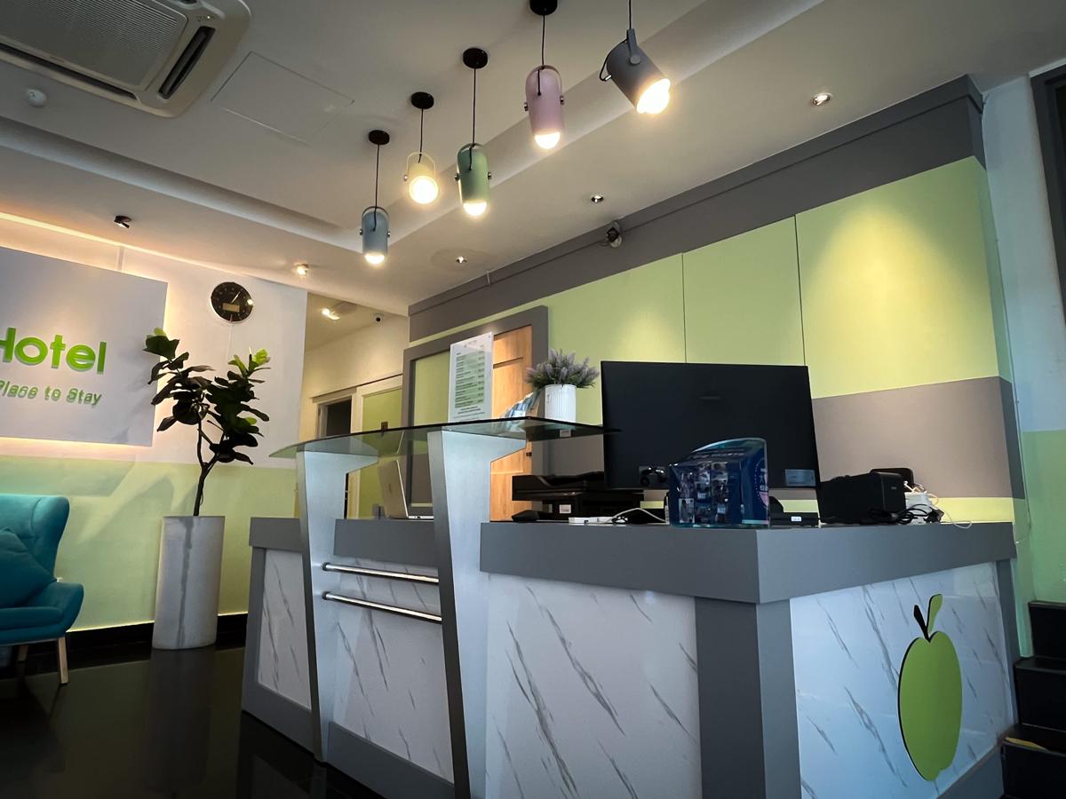 Apple 1 Hotel Queensbay photo 2