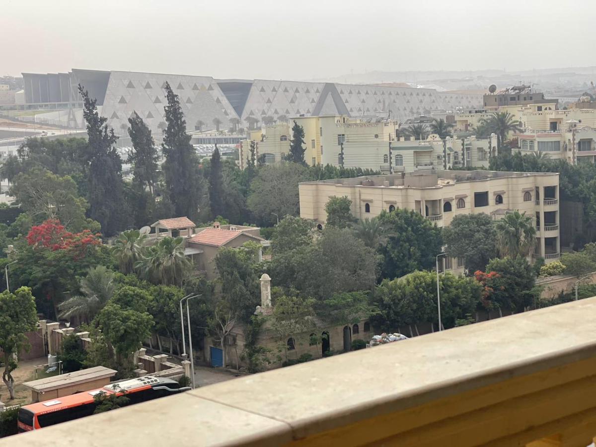 Wake up to the pyramids photo 3
