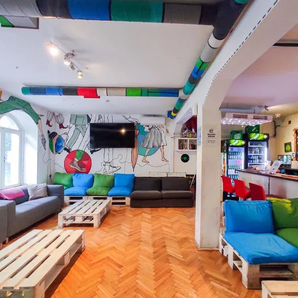 Whole Wide World Hostel & Bar photo 5